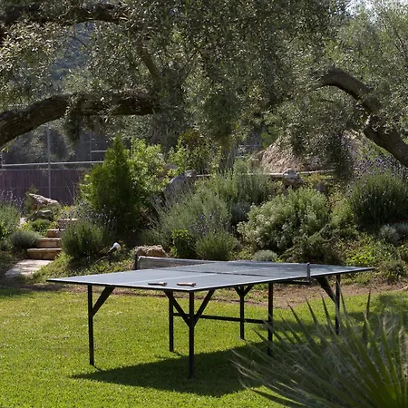 Elia Lägenhetshotell Frínion