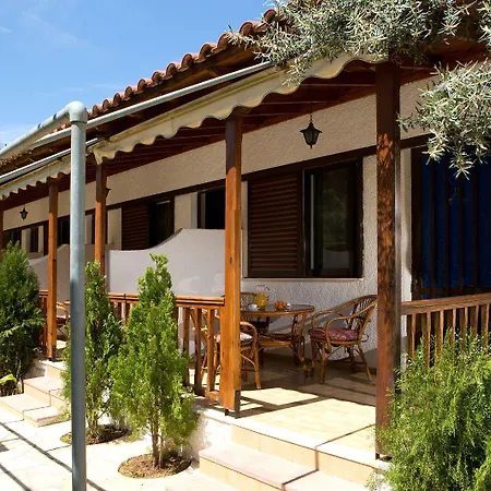 Lägenhetshotell Elia 4*