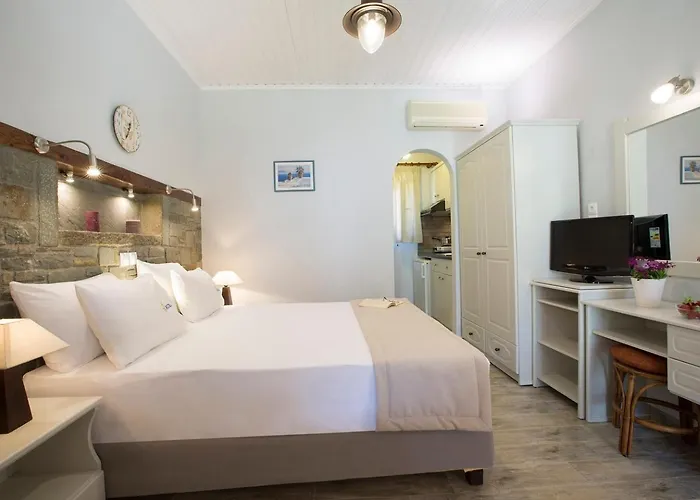 מלון דירות Elia